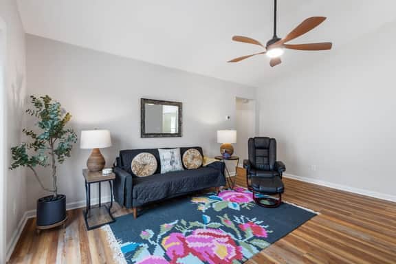 2123 Stoney Meadow