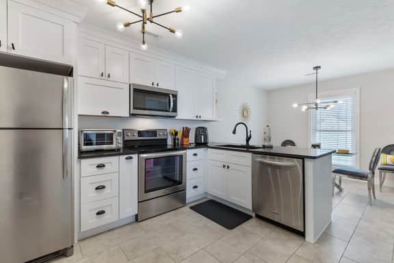 2101 Stoney Meadow